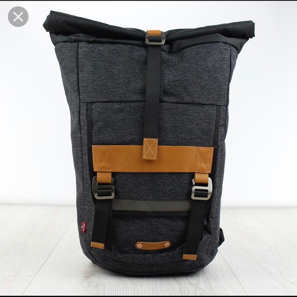 levi's commuter backpack
